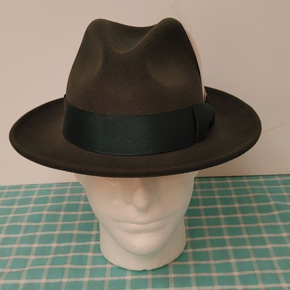 MEN'S MONTIQUE HUNTER GREEN LIGHT FELT 2 1/2" WIDE BRIM PINCH FEDORA HAT. H60